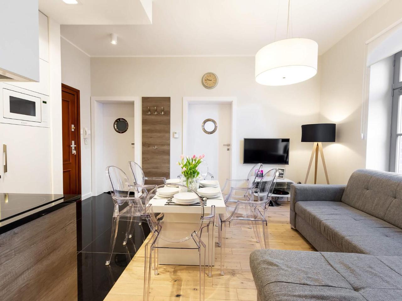 Vacationclub - Rezydencja Kapitanska Apartament 8 Kolobrzeg Luaran gambar