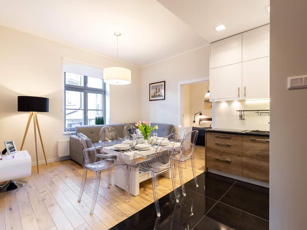Vacationclub - Rezydencja Kapitanska Apartament 8 Kolobrzeg Luaran gambar